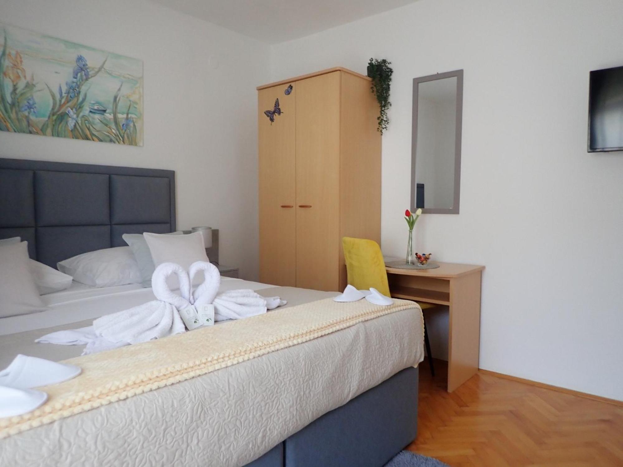 Apartmani Nil Barić Draga Eksteriør bilde